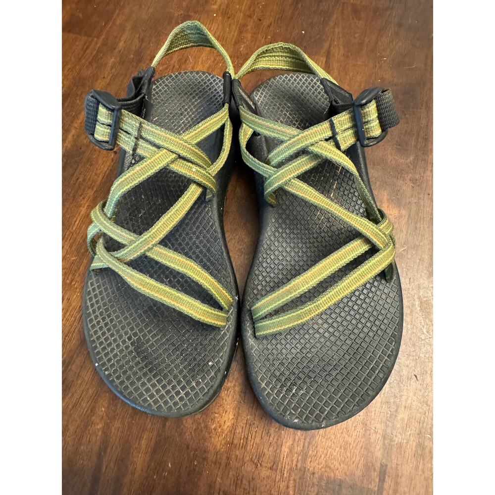 Chaco green sandals women's 7